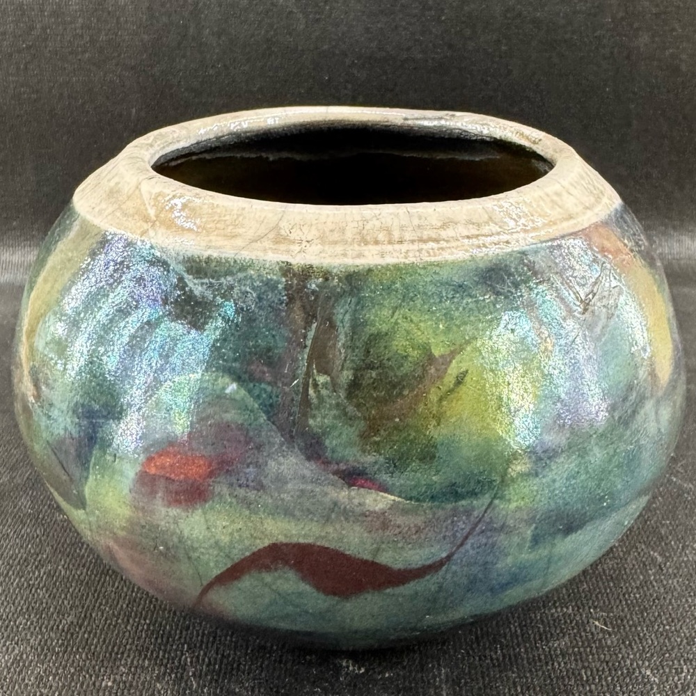 Iridescent Raku Pottery Vase Bowl Artist Signed 4” Diameter - Picture 3 of 8